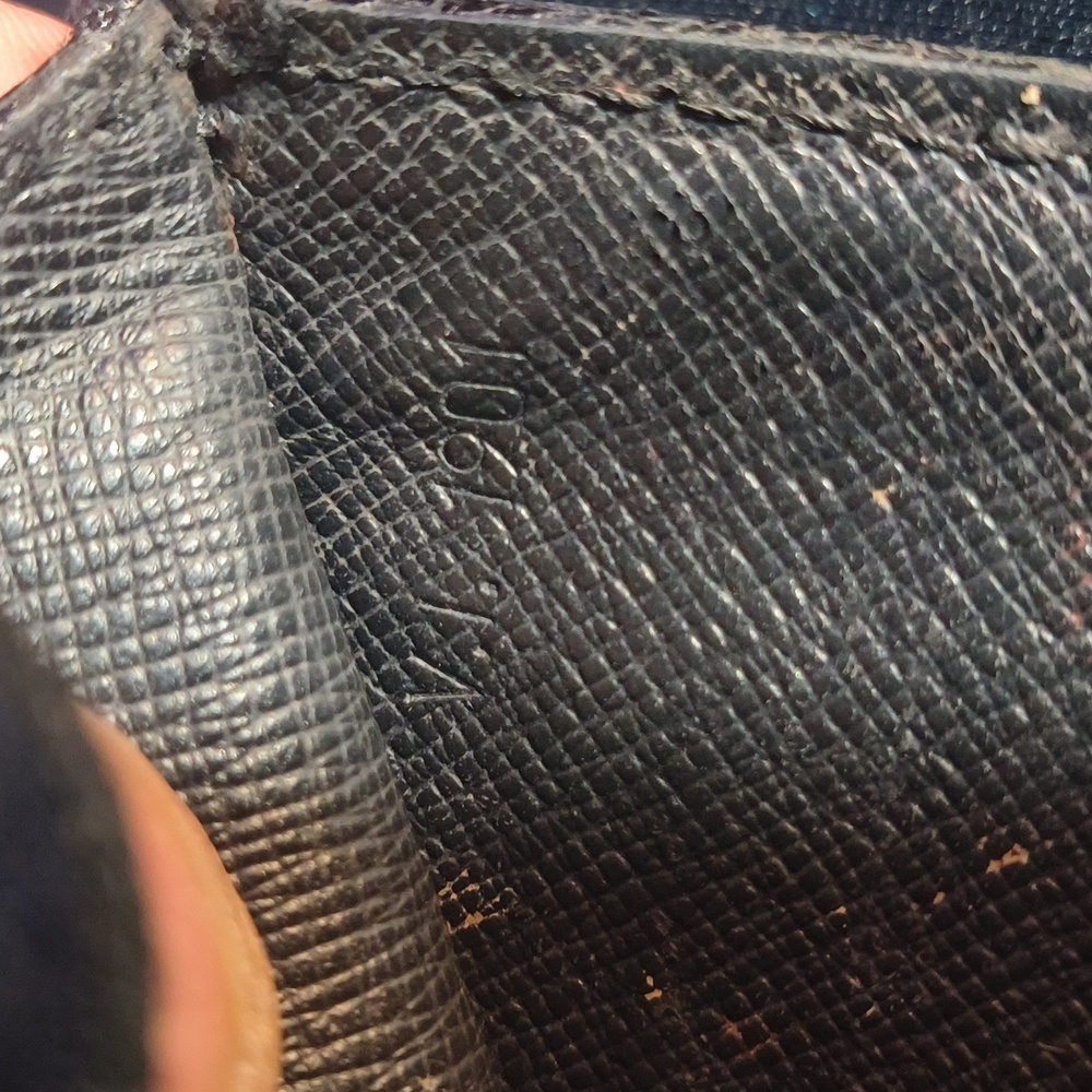 Louis Vuitton Vintage Black Epi Leather Crossbody Bag - Marc Jacobs Collection - Picture 17 of 17